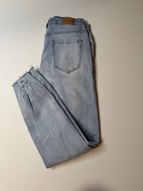 EUC Women's Flying Angel Light Wash Denim Jeans Size 7/25" Inseam (KB6)